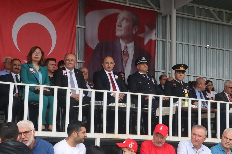 19 Mayıs Atatürk'ü Anma Gençlik ve Spor Bayramı İlçemizde Coşkuyla Kutlandı.